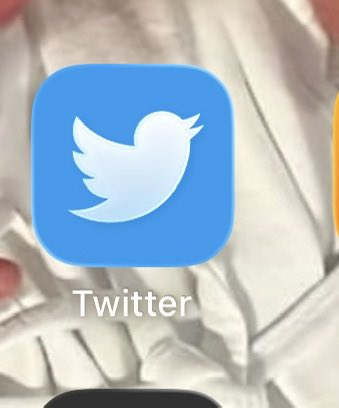 vsomav__'s tweet photo. 🥹ما يهون عليّ احدث تويتر https://t.co/SNSt3cdbTK