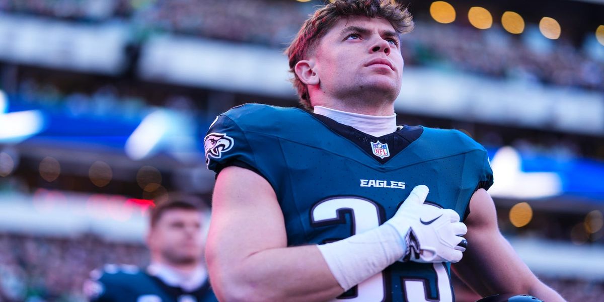 TheEaglesWire's tweet photo. A look at the Eagles players most likely to earn Pro Bowl honors in 2026, led by Jalen Hurts, Jalen Carter, Saquon Barkley, and a loaded secondary

📸 Cooper Neill, Getty Images https://t.co/IaVcNi4RyQ https://t.co/jGd0MxCvDx