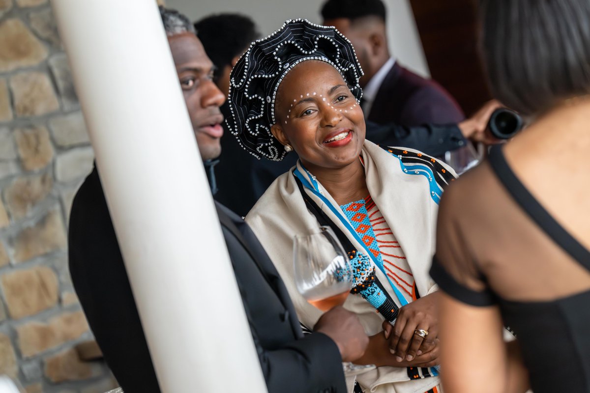 CityofAtlanta's tweet photo. Join us in welcoming our friends from South Africa to Atlanta.
We celebrated the spirit of Ubuntu and the strong ties between Atlanta and South Africa while honoring the legacy of Ambassador Andrew Young and commemorating the 50th anniversary of the Soweto Youth Uprising. https://t.co/q8EuKyEXM4