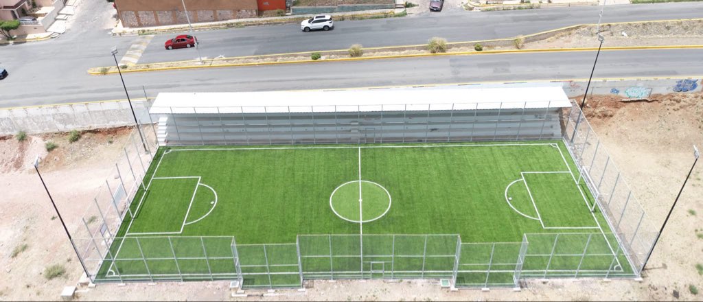 zacalminuto_mx's tweet photo. 🇲🇽Así es la cancha de Fútbol 7 ubicada en el parque Arroyo de la Plata, en Zacatecas. El gobernador David Monreal ha entregado más de 100 canchas en el marco de la Copa Mundial de Fútbol 2026.

#AñoDelProgreso https://t.co/PGdsMOsDq5