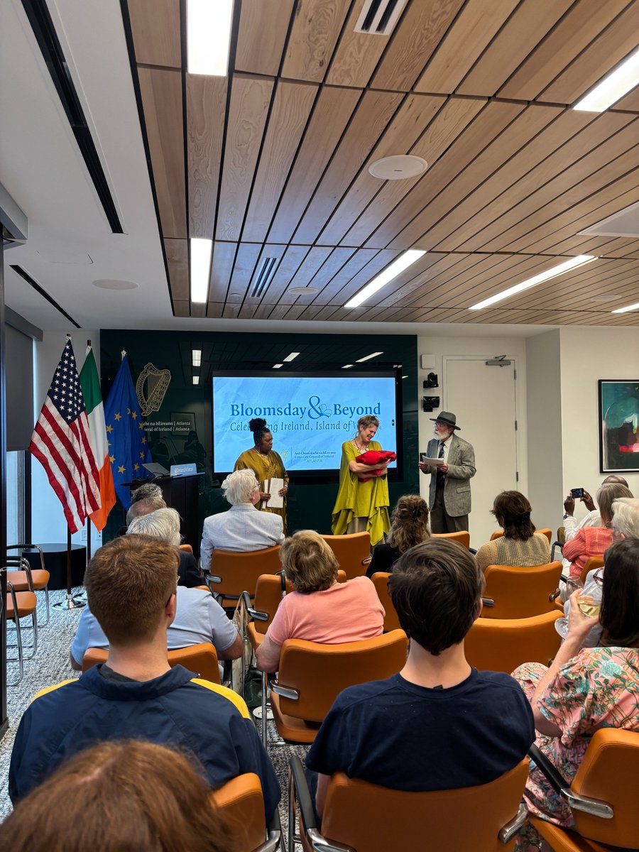 IrelandAtlanta's tweet photo. Wonderful evening yesterday celebrating Bloomsday.
Guests enjoyed a screening of 100 Years of Ulysses, a performance from Gateway Performances, and remarks from Prof. Jim Flannery. Thank you to everyone who joined us and made it such a special evening. https://t.co/xJ88OdU8Ph