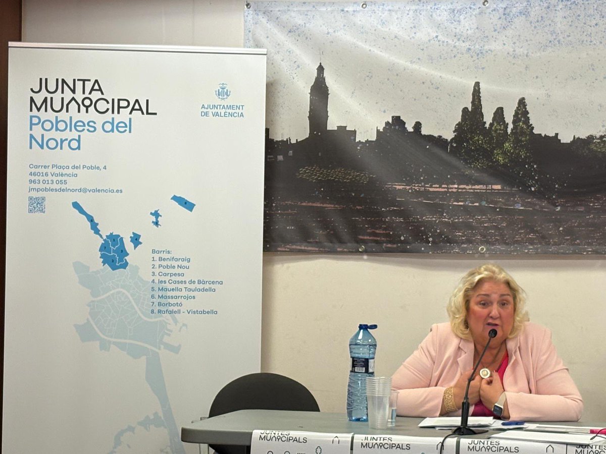 MJFSanSegundo's tweet photo. 🗣️ En estas dos últimas semanas he presidido los Consejos de las Juntas Municipales de Distrito del Marítimo y de Pedanies Nord, en las que hemos dado voz (y escuchado) a los vocales, entidades y vecinos de nuestros barrios y pedanías.

🏗️ Gratificante celebrar el Consejo de Marítimo en el Centro Cívico Cabanyal-Canyamelar, una obra que encontramos paralizada y que ya es una realidad para la vecindad.

💙 Y Emotivo Recuerdo-Homenaje en Pedanies Nord a José Manuel Gimeno, fallecido en abril, que en sus dos etapas como Alcalde Pedáneo de Cases de Bàrcena, Mauella, Teuladella, Rafalell y Vistabella, dedicó casi 20 años a su pedanía.