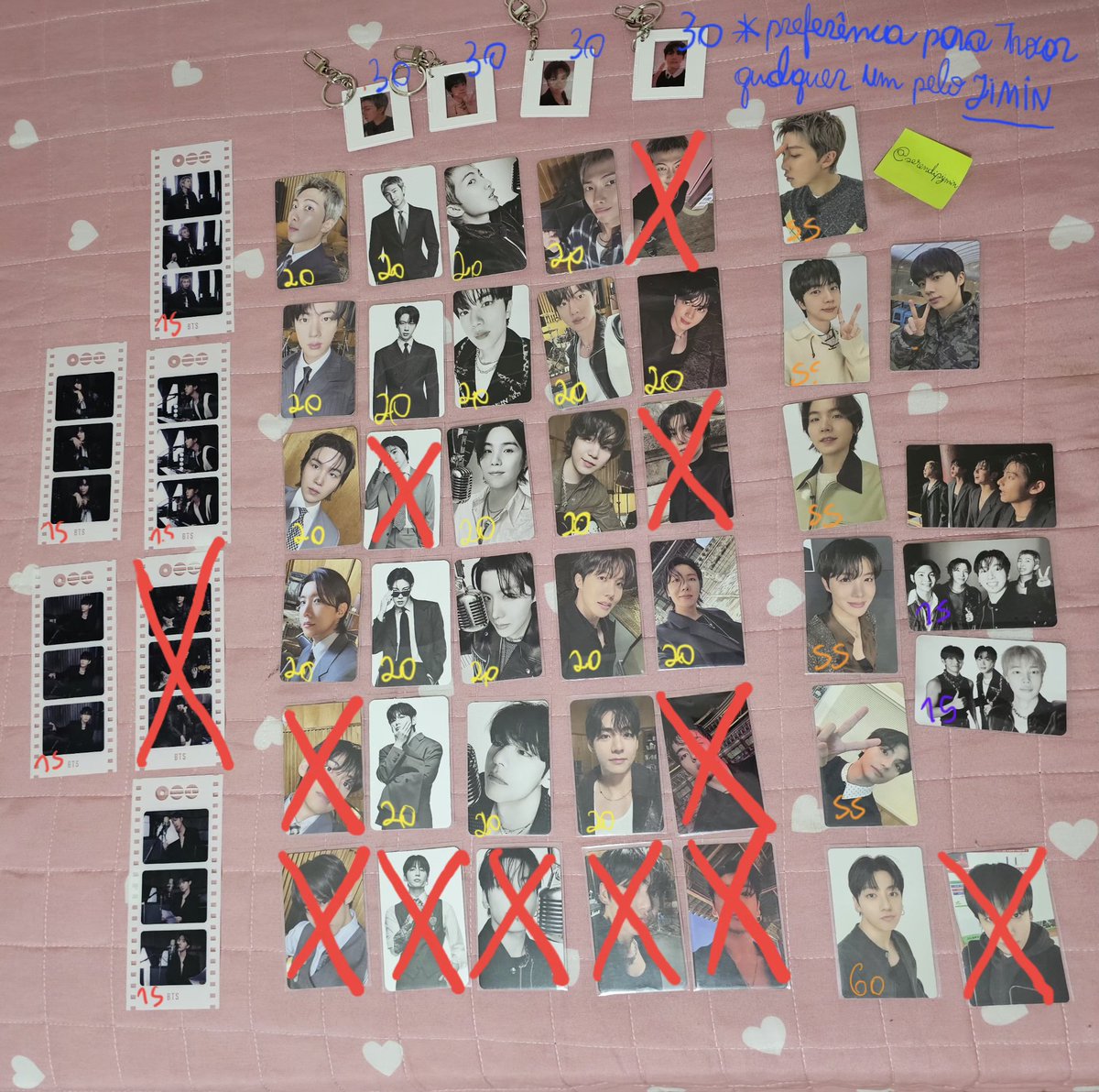 serendipijmin's tweet photo. VENDA/VENDO ARIRANG BTS
- Valores na foto + frete pelo superfrete (sou do rj)
- minha prioridade é TROCAR um dos  chaveiros pelo respectivo do JIMIN, mas estão à venda

- tenho feedbacks 
- mando foto/vídeo/...
- nenhum item avariado (do álbum direto para sleeve) https://t.co/m45ufRVZvL