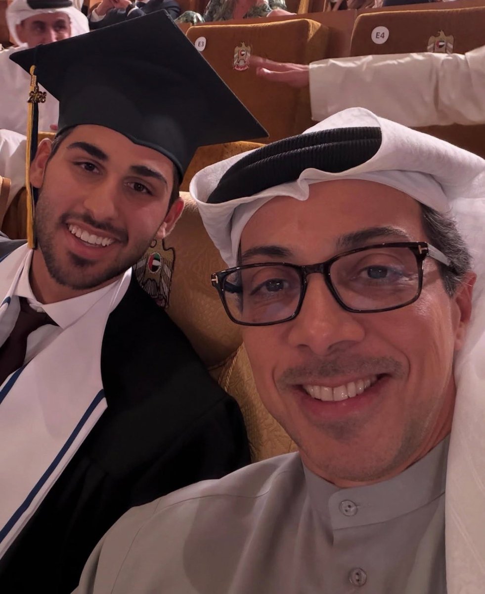 AlneaimiBu's tweet photo. الف مبروك سيدي الشيخ منصور🤍👃🏽 تخرج الشيخ محمد بن منصور بن زايد ال نهيان 🌹🤍🖤 https://t.co/sdDCJFEQf3