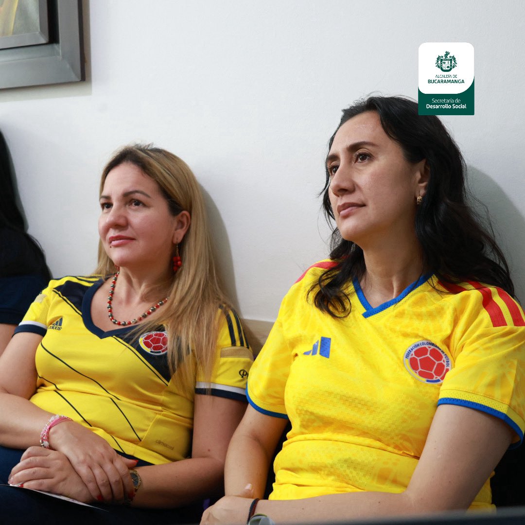 DesarrolloBGA's tweet photo. ¡🙋‍♂️💜Aliados por la equidad!

Realizamos un taller de nuevas masculinidades, en la empresa Gente Útil. Un espacio vital donde promovimos y difundimos una masculinidad sana como herramienta contundente en contra de la Violencia Basada en Género (VBG). https://t.co/Zpxa5v0YQj
