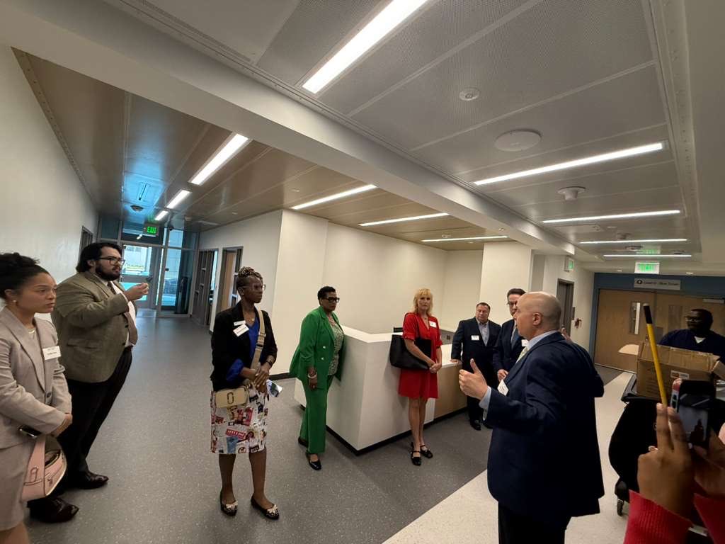 DadePhelan's tweet photo. So proud of my friend @RepToniRoseTX for her diligent work on #HealthCare issues impacting her district & the state of #Texas. This week it is was a ribbon cutting for the 450K sqft @UTSWMedCenter Texas Behavioral Health Center. However, it was her HB 12 - ensuring new moms do not experience gaps in essential care, management of postpartum depression, hypertension & other critical health issues that redefined health care for so many families in Texas. These should not be political issues and her ability to work "across the aisle" despite a R majority is a testament to her skill & work ethic. Also, other states & DC do not  work like Texas - giving all members a chance to represent their constituents is how it should be. #txlege #MentalHealth #WomensHealth