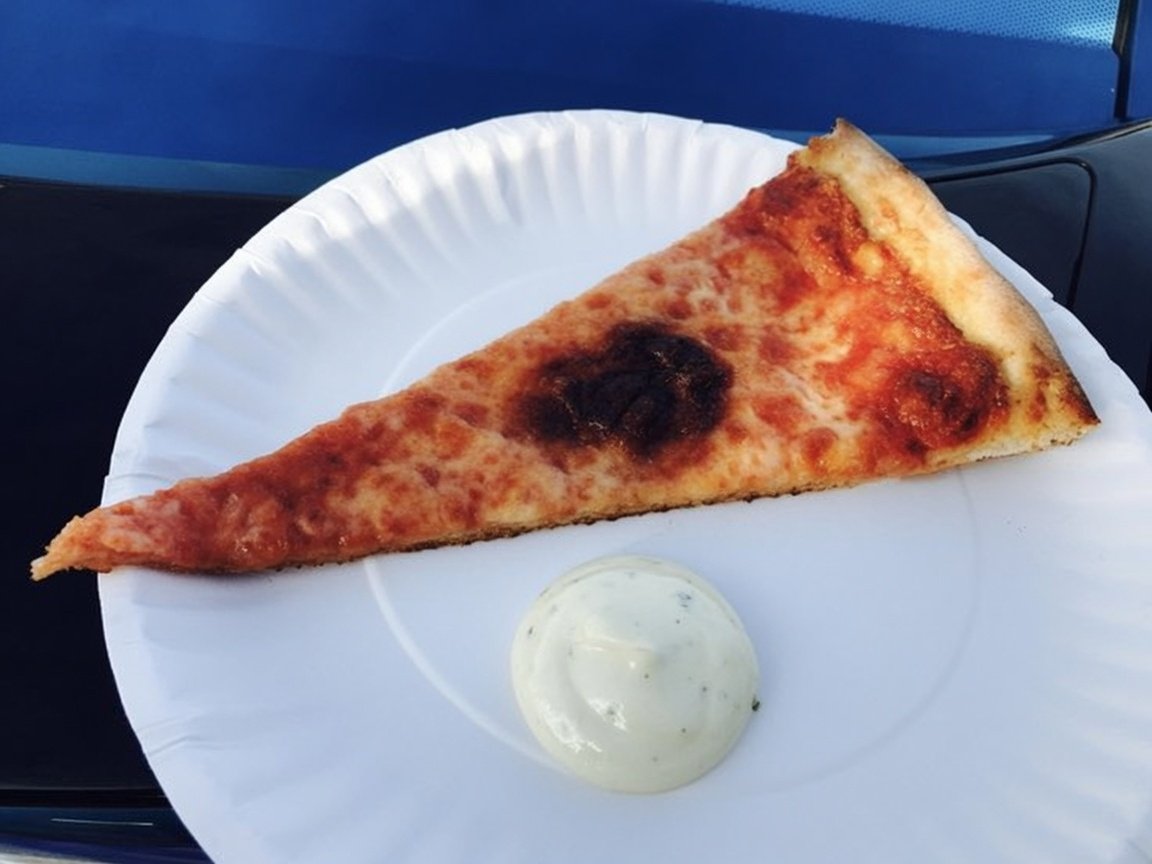 Kansas_Cash's tweet photo. Boss: Now did everyone get a piece of pizza? #fortune500 life https://t.co/YeBWtYSmSg