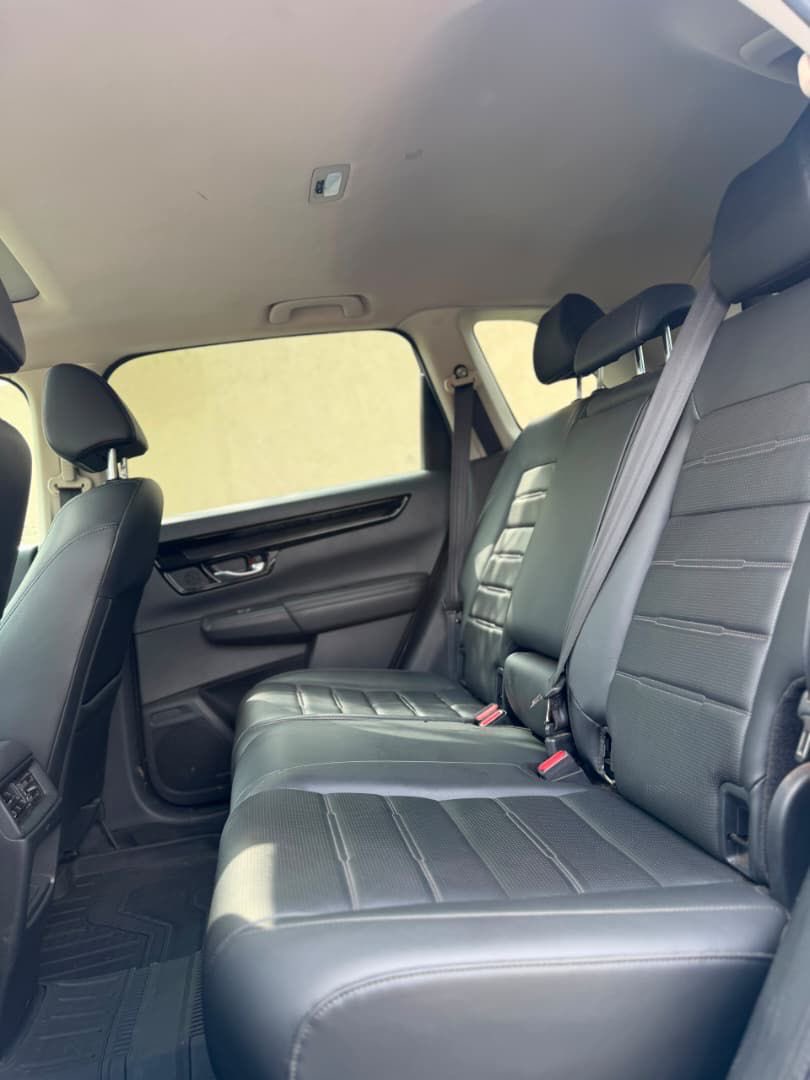 GREATGRACEMOTOR's tweet photo. 2024 Honda CR-V EX-L fully loaded with leather seats 
unregistered 
car was cleared recently fresh just touch down. 

Location:Achimota 

Price: Ghc470,000 slightly negotiable. 

Call/whatsapp on 0558308236/0598870511 https://t.co/ajWBL5Etzg