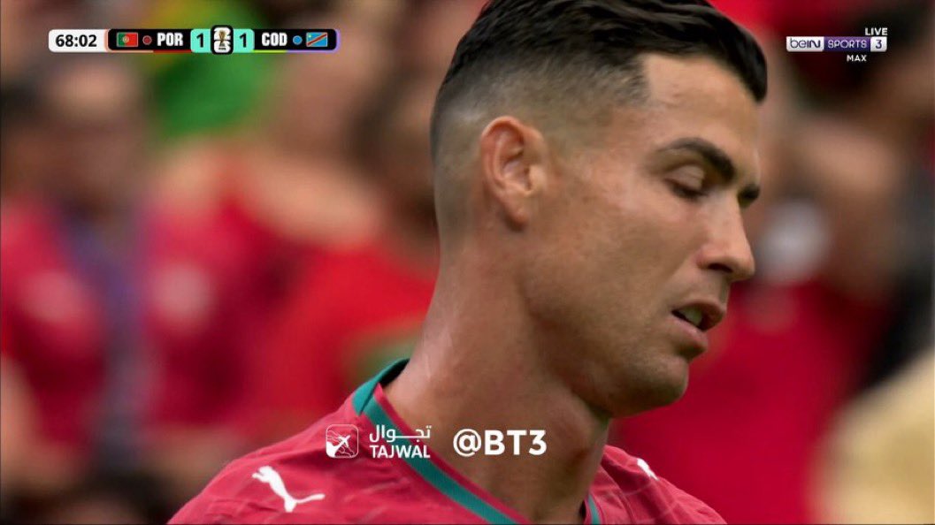 ari200ma's tweet photo. @Cristiano @selecaoportugal 😂😂😂😂😂😂💔 https://t.co/FobsT1syyN