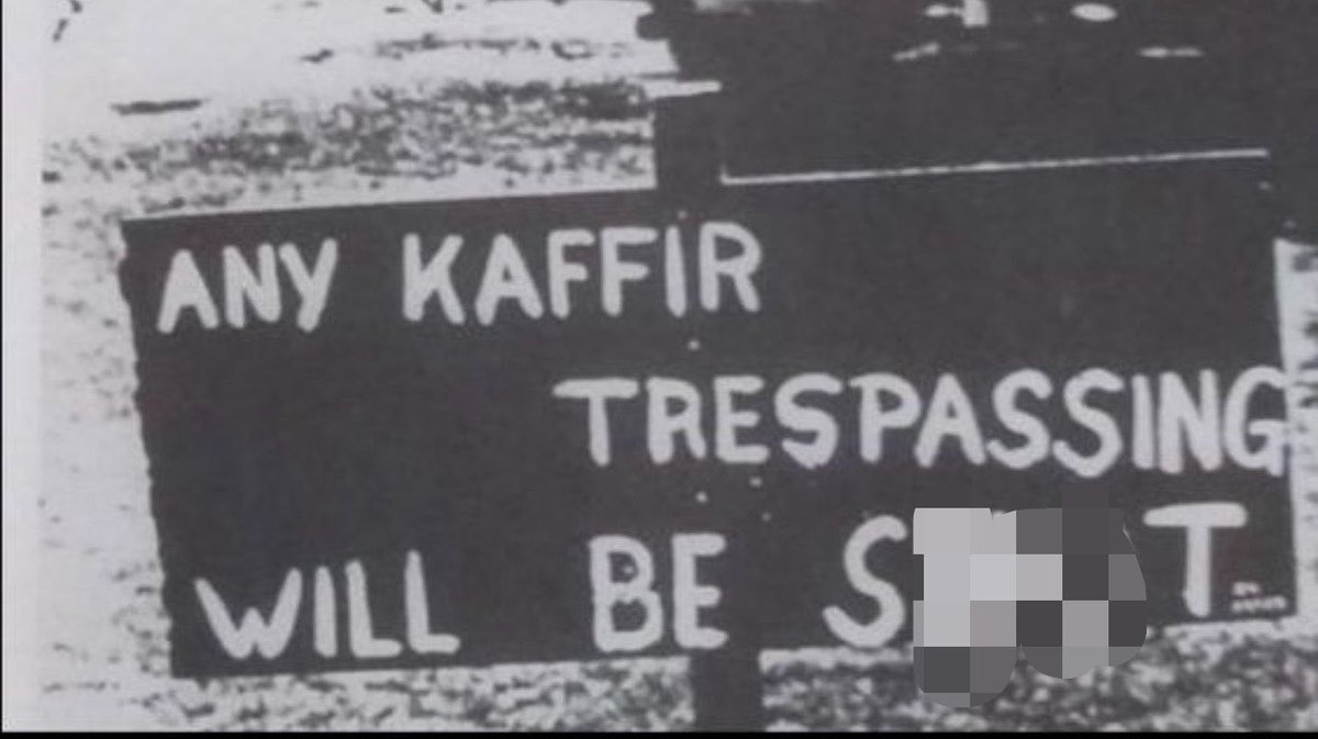 SpEclipse_'s tweet photo. 🇿🇦🇳🇱 • South African threatening sign near a private white farmhouse, (December 1952). https://t.co/yCg4YOGLrV
