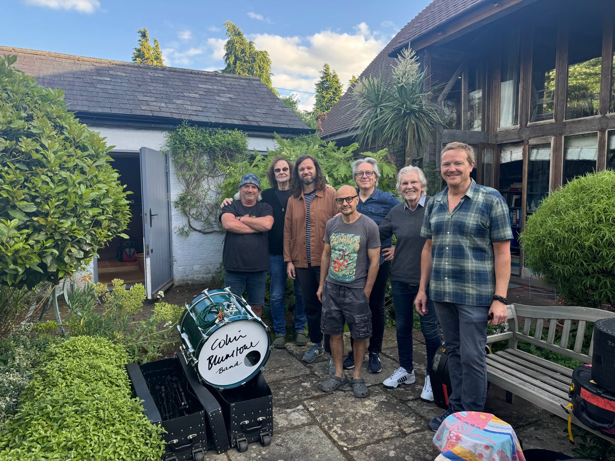 TheZombiesMusic's tweet photo. A big thank you to everybody who has been in touch to wish me a happy birthday!
It’s really so great to receive all the wonderful messages: although I can’t reply to each one individually it does mean so much - I really hope I can be a small part of the “Begin Here” festival https://t.co/UfGlcZ0syo
