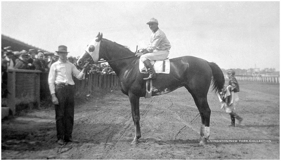 DRFLivingston's tweet photo. Aqueduct Racetrack played host to countless greats since opening in 1894. Among them is GREY LAG, here with Laverne Fator up after winning the Queens County June 24, 1922 at #BigA. GREY LAG was 40-1 this day.

GREY LAG, Fator, and GL trainer Sam Hildreth are in the Hall of Fame. https://t.co/MLOZBYKnj8