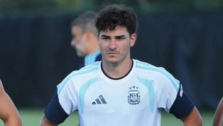 Bedbitz_'s tweet photo. ¿Quien es el mejor NUEVE de los ultimos 10 años de la SELECCION ARGENTINA? https://t.co/ifkdavfHqd