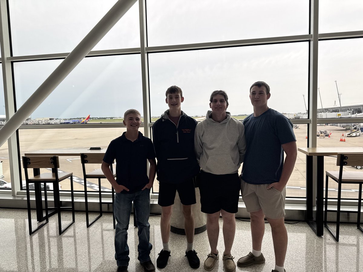 North_FFA's tweet photo. They are OFF! ✈️🌍

North Montgomery FFA members and their two chaperones are headed to Scotland and Ireland for their international dairy judging trip with Agrotours! 🐄🥛

We can’t wait to see all they learn and experience. https://t.co/7TIrvSP8IV