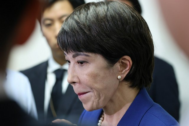 HiroshMatsuur2's tweet photo. *【#女性に嫌われまくる高市首相】「『うそつきの権化』『男に媚びる』『勇ましい言葉ばかりならべ不誠実』女性 1,000 人が答えた“ホンネ”」

… 女性自身（6/15）より。

少しも女性の社会的地位の向上に繋がらないどころか、古い女性のステレオタイプを強化していることに対する苛立ちが反感の理由。

https://t.co/rc4VCHkLQW