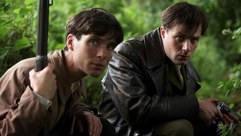 FlicksAnca's tweet photo. The Wind That Shakes the Barley (2006) Ken Loach https://t.co/J2rMIvSx0s