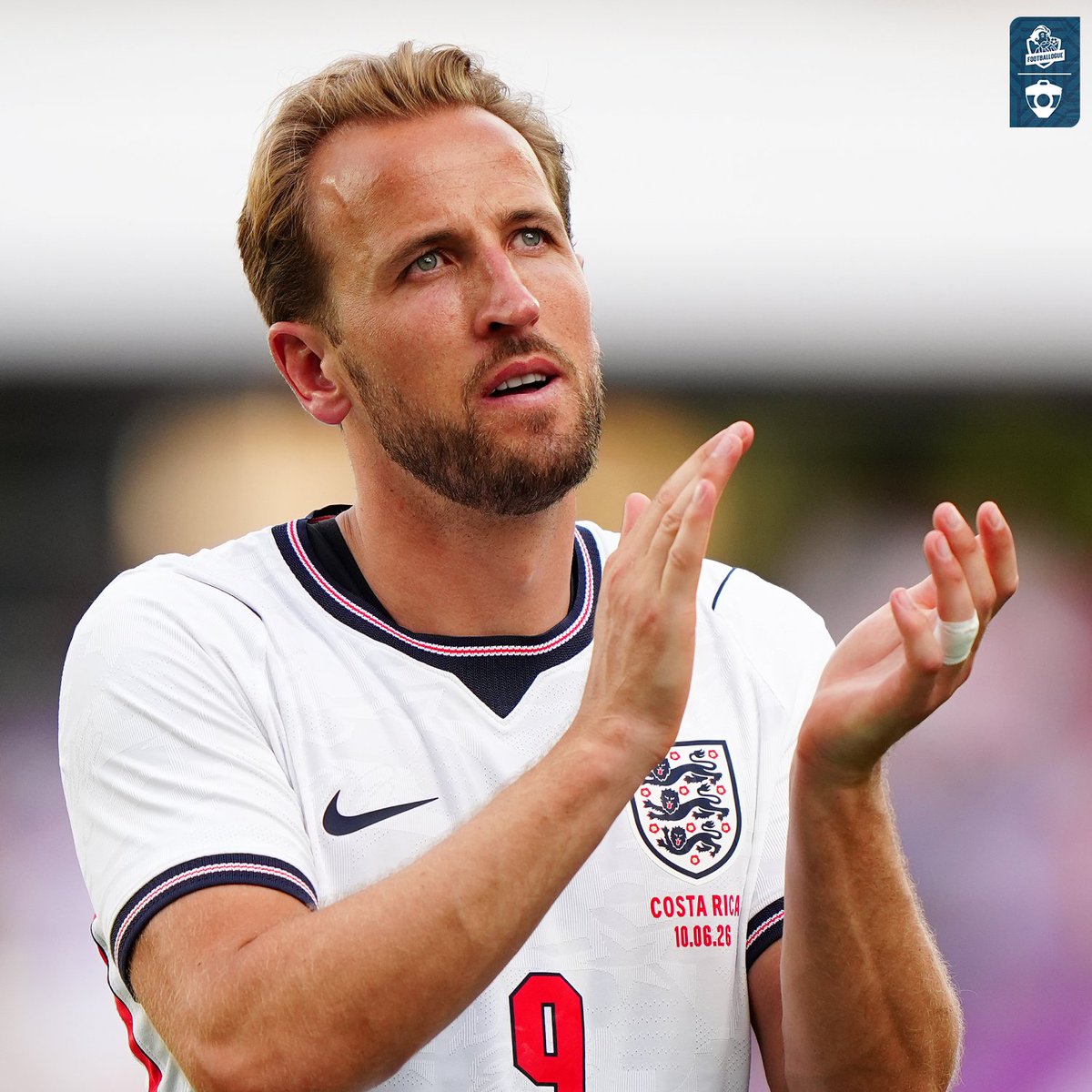 Footballogue tweet picture