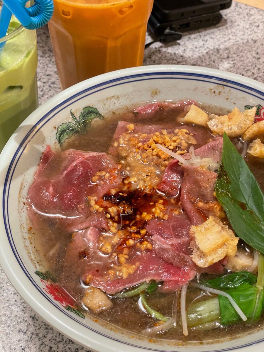 MathewReadoksh's tweet photo. Just tried the most fragrant Tom Yum Goong in town—tangy lemongrass, spicy chili, plump shrimp, all in a creamy coconut broth that’s pure Thai comfort. Instant mood lift! https://t.co/cb1JcB9QCC