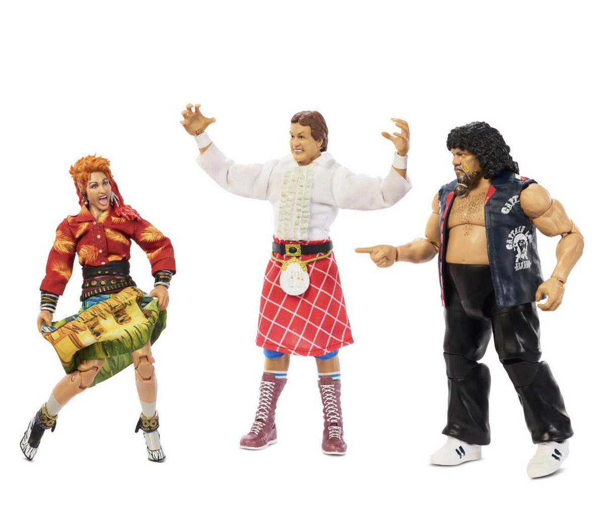 lexveraux's tweet photo. it seems like Cyndi Lauper has finally reached some sort of an agreement with WWE which allow them to use her likeness for brand merchandising, video games and now, action figures. 
I guess that long-awaited Hall of Fame induction might also be coming soon✨ https://t.co/vgXMolvPhq