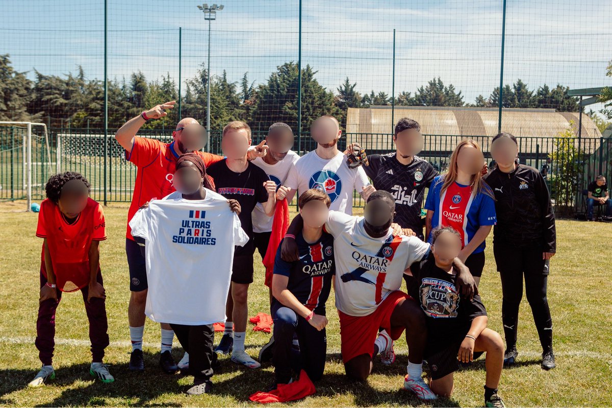 CupSolidarite's tweet photo. Des bénéficiaires de l’association, des familles que l’on soutien depuis des années, ont pu partager cette journée avec nous. Certains même étaient de la compétition. Merci à eux pour cette confiance et cette complicité crée. https://t.co/URb1FdsQXd
