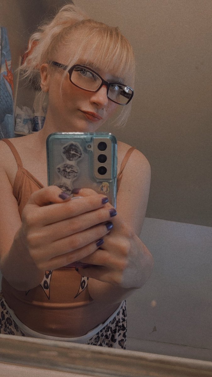 graciousvirgo89's tweet photo. Anyone #buyingcontent? Add me on snap GL241989 Or telegram Graciexoxo, no minors! #nsfwtwtًً CASH UP FRONT FOR ALL CONTENT!!! https://t.co/DsVvKnCi0N