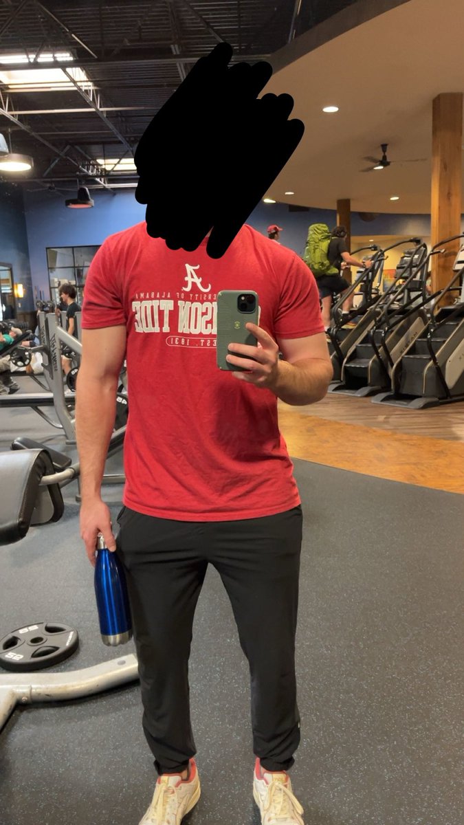 TheGreatWhiteTY's tweet photo. I post gold and get no traction. Not frequently enough I suppose. Anyways!  30 follower gym dox. Hello City of Milton! https://t.co/GeOzJSeRMa