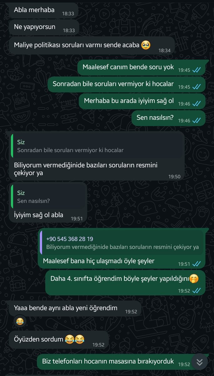 25_ozlem's tweet photo. Daha ilk günden dereceyle bitirme hayali kuran ben sorulara bi şekilde ulaşıp sınava ona göre hazırlananlarla nasıl yarışsın🥲 https://t.co/JgFt2kqYCD