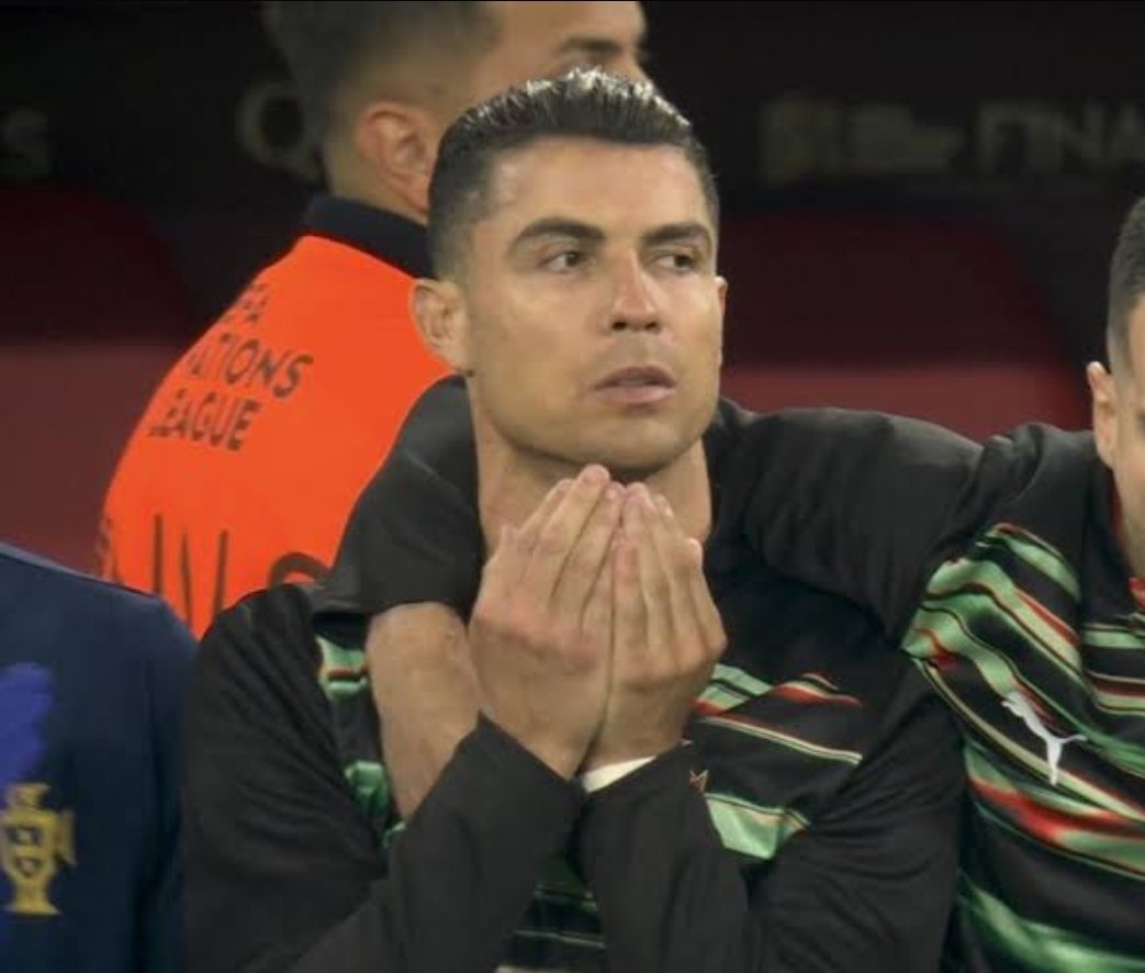 CourageousRo's tweet photo. The reason why Cristiano Ronaldo never won a world cup trophy. https://t.co/XFPEX3QZ8z