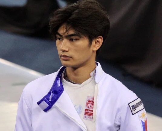 hudsonwupdates's tweet photo. Zachary Suico, a fencer who competes for Penn State Fencing, spoke to @outsports about how Heated Rivalry and Hudson Williams' portrayal of Shane Hollander impacted him as a gay Asian athlete:

“I read the book, and I watched the show, and honestly, I very much understand the idea that representation does matter. But when Heated Rivalry came out, I think on a personal level, it hit very differently [...] The main character is like a gay Asian male who is competing amongst a lot of amazing people,” Suico continued. “A lot about the show really resonated with me, and I felt very represented at that moment.”

“Hudson Williams’ portrayal of the character made me feel very supported in my life, and more confident in myself and what I wanted to do.”

🔗: https://t.co/iWLLw27JhZ