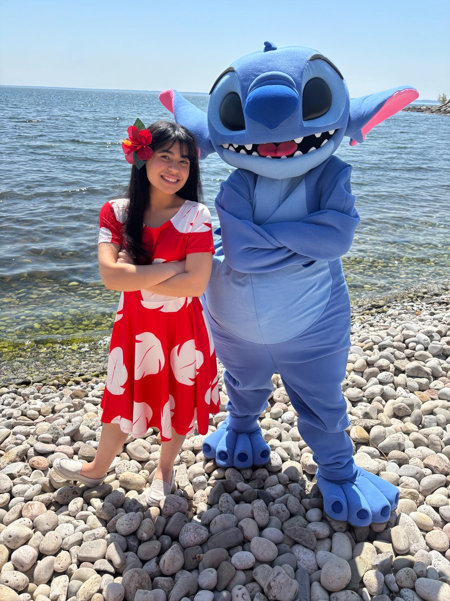 gsqbrampton's tweet photo. Come say "Aloha" to our Hawaiian Adventure character this Saturday at 5:30PM before LILO &amp; STITCH plays on the big screen at 6PM!

See you in Garden Square! https://t.co/nXHchLZGQJ