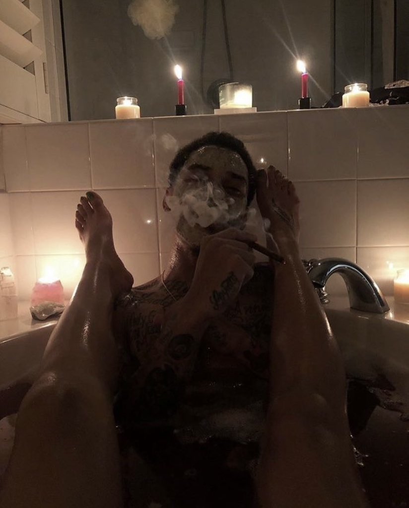 hunxhoszn's tweet photo. i can’t lie, this’ll heal me rn 🫶🏼🛁💕 https://t.co/8O1jusHG7l