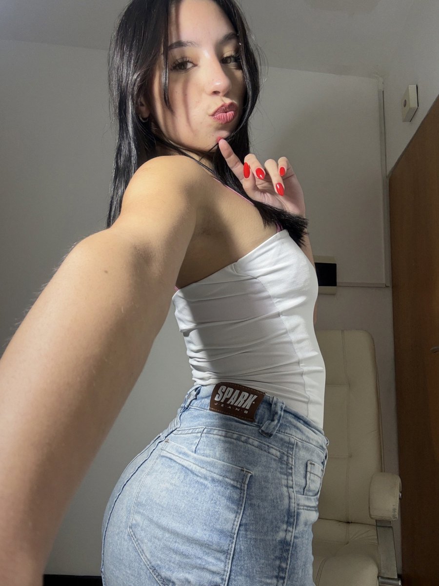 fouroneluna tweet picture