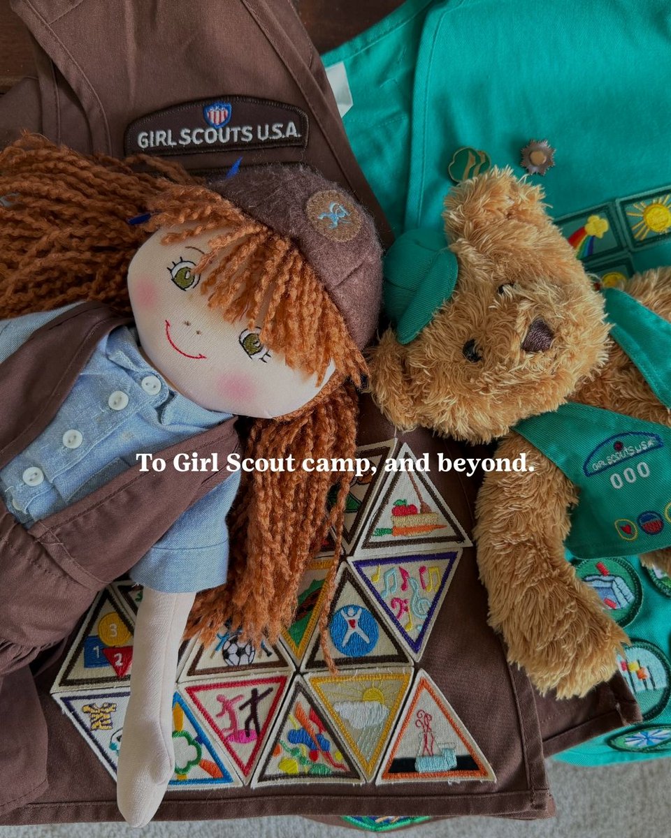 girlscouts's tweet photo. Check in on your 90's-00's Girl Scout friends this week. 🥹🫶 https://t.co/4MwTHBXnq4