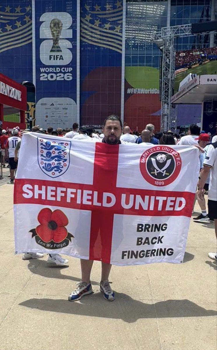 wardyblade1975's tweet photo. The goat of flags has arrived in the US 🏴󠁧󠁢󠁥󠁮󠁧󠁿👉🏻⚔️👉🏻🏴󠁧󠁢󠁥󠁮󠁧󠁿 #BBF https://t.co/MGP7vGTpox