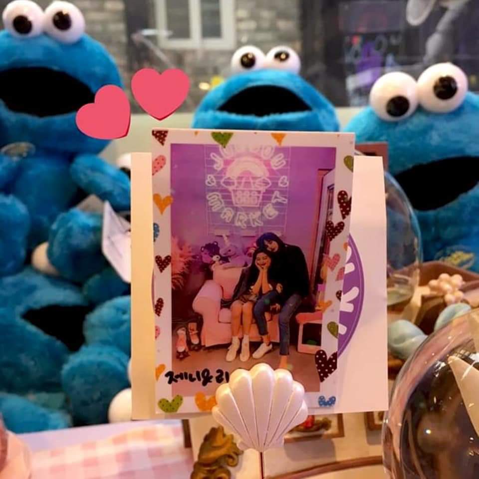 yk2aii's tweet photo. 8 years ago today, this was supposed to be a secret JLS date, but Joujoumarket spilled it. https://t.co/gP0rlABvih