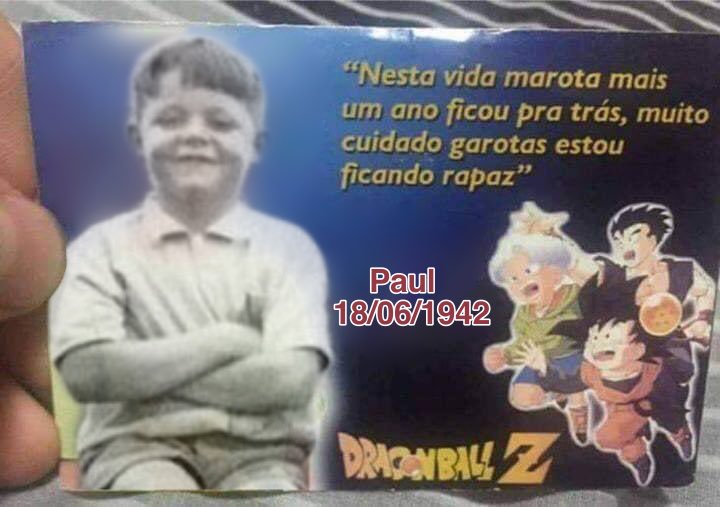 leticiaayangalt's tweet photo. montagem que fiz pro aniversário do Paul McCartney em 2021 https://t.co/aIlT4FL9ts