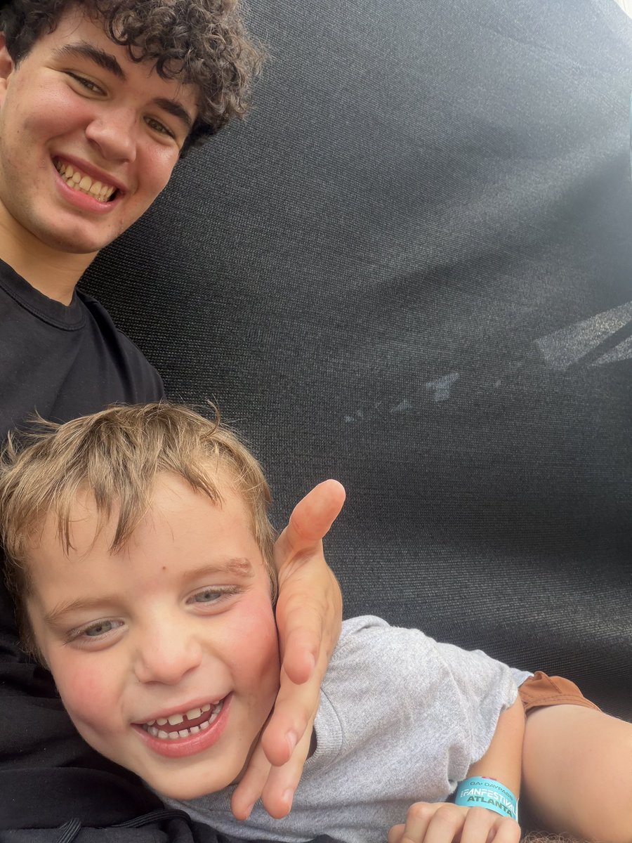 wintering6's tweet photo. FIFA Fan Fest ATL #notestomysons #forAdrian #forDiego #FIFA #worldcup #soccer #football #England #croatia #atlanta #harrykane https://t.co/ydMfg2xCjZ