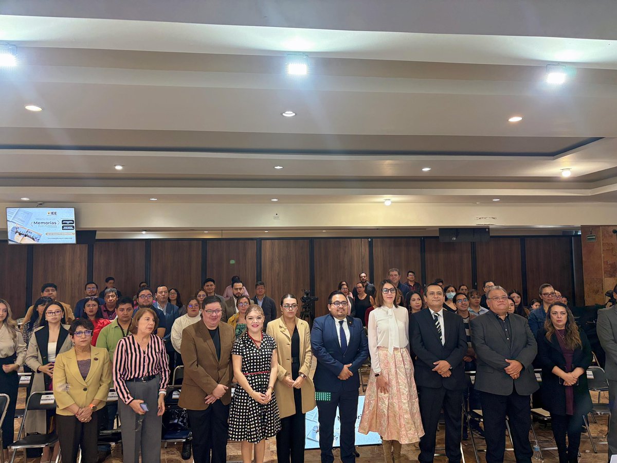 agepuebla's tweet photo. #PorAmorAPuebla | Nuestra titular @pliego_jes28 asistió a la “Presentación de las Memorias Electorales”, organizada por el @Puebla_IEE, un espacio de reflexión sobre la importancia de los archivos históricos en la vida democrática de nuestra entidad. 🗂️ https://t.co/a22wcsL41j