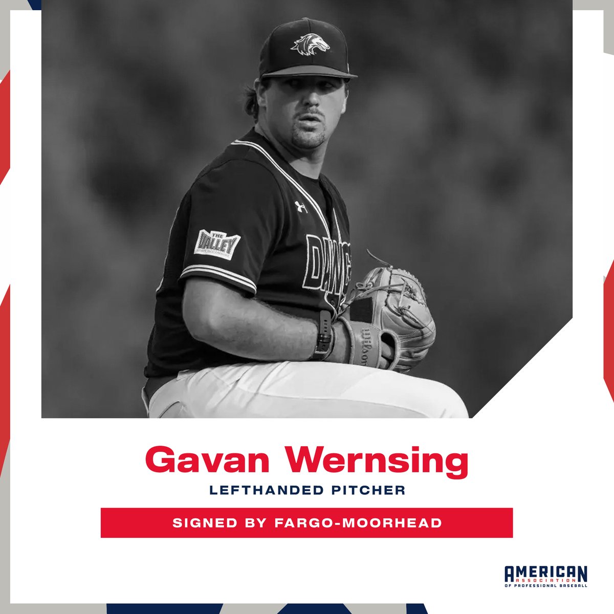 AA_Baseball's tweet photo. June 17 Transaction: @FMRedHawks signed LHP Gavan Wernsing (@gavanwernsing). https://t.co/GWc2peaTjN