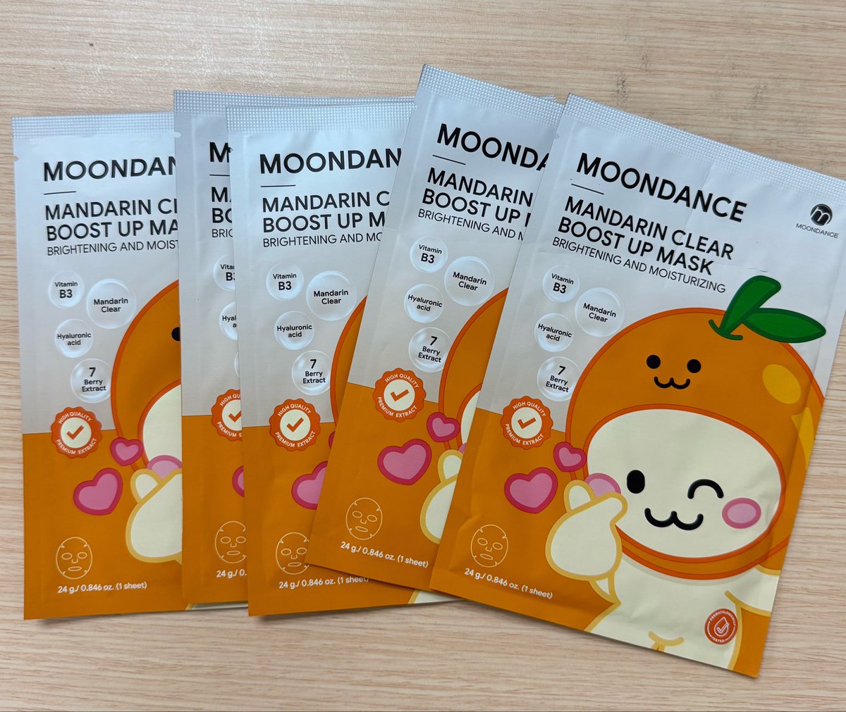 TaeNamwat's tweet photo. มาส์กหน้า Moondance มาแล้ว ขอไปลองใช้แป๊บ

#เป๊กผลิตโชค
#PeckPaLitChoke https://t.co/vDTZ9HsyXU