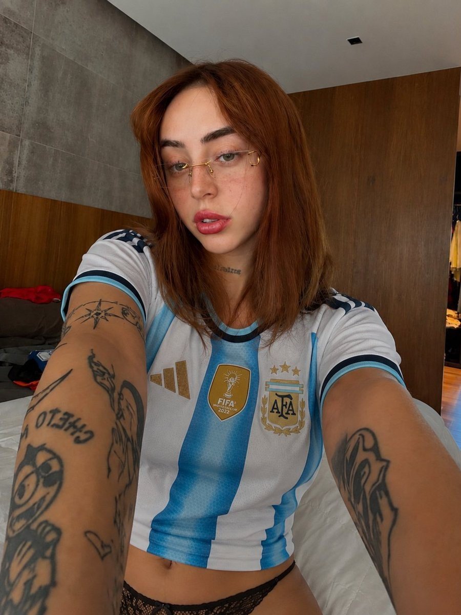 DannyOceanFanss's tweet photo. ¿Y si hacemos unión con Argentina?
🇻🇪x🇦🇷🔜
Danny Ocean y Nicki Nicole no tienen canción juntos por ahora, pero el día que pase, se cae todo. 👀🤌🏼
Avísenles que el público está listo para este junte. 🇻🇪🇦🇷🔥
#dannyocean #fanpage #nickinicole #venezuela #argentina https://t.co/1vvNBwOqvc