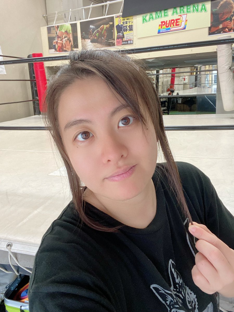 chi_____suke's tweet photo. え、なんでこんな夢見るの？
なんでこの人が？？
は？？

となりながら今日は目覚めました☔️

おはようございます

髪伸びたよﾄﾞﾔ
という練習後に撮ったここ最近のやつ

#PUREJ https://t.co/hGfylWhIOu