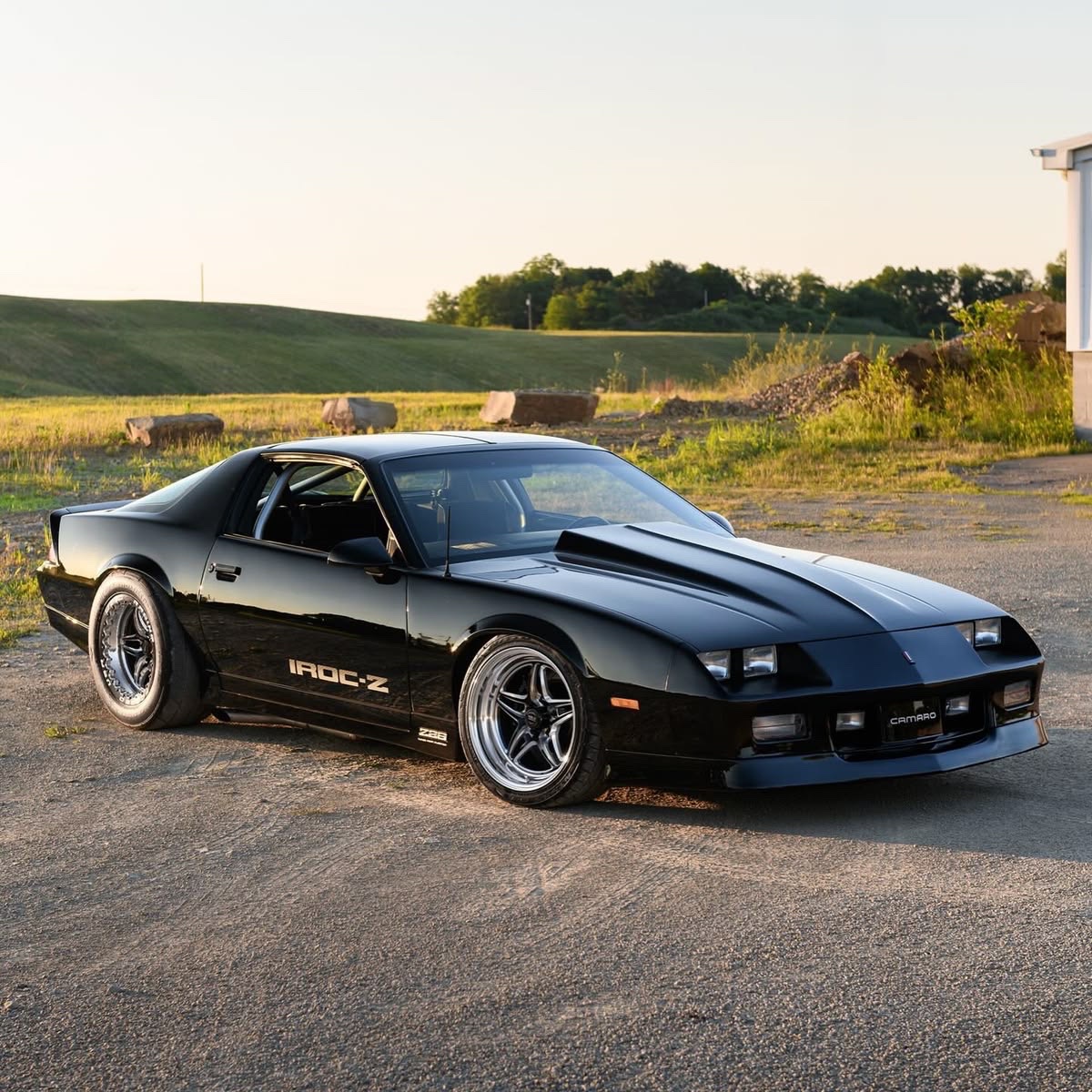 Draghub1's tweet photo. IROC-Z ◼️

Dope or Nope? 👇 https://t.co/ElEPx0Tlbh