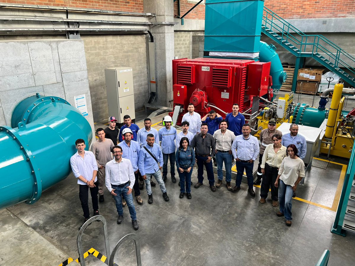 CeeraColombia's tweet photo. 🎓💧 Iniciamos el ciclo final de prácticas del Curso de Educación Continua en Operación y Mantenimiento de PCH, desarrollado por @CeeraColombia junto a la Institución Universitaria @PascualBravo 

⚡ Formar talento especializado es invertir en el futuro energético del país. https://t.co/U8IyCbREwu