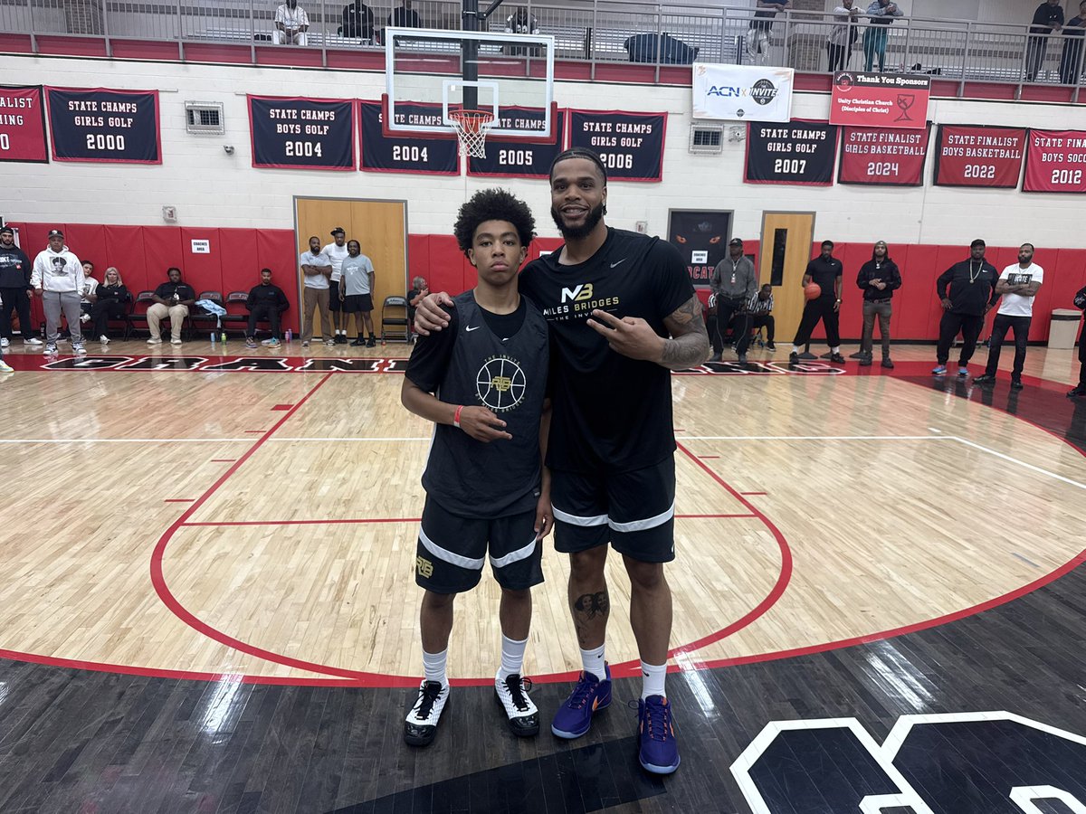 mikeywolford's tweet photo. 2028 Andre Cast Jr. (Hamtramck H.S.) won the overall 1v1 tournament at “The Invite by MB.” https://t.co/wtv0cQ3yVP