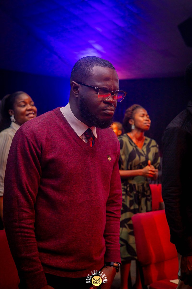 nrcc_adoekiti's tweet photo. Voice lifted.
Hands raised.
Hearts open.
Just worship. Just Jesus. π
#newrealitychristaincentre #APJsays #midweekservice https://t.co/drvOdIwhNG