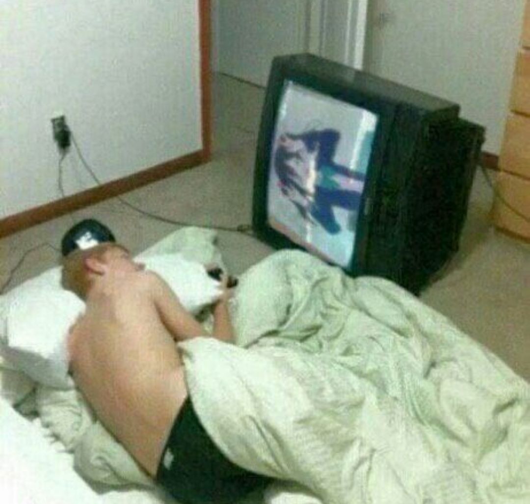 9GAG's tweet photo. "I'll be productive today after work"
Me after work: https://t.co/96TK3ewc5I
