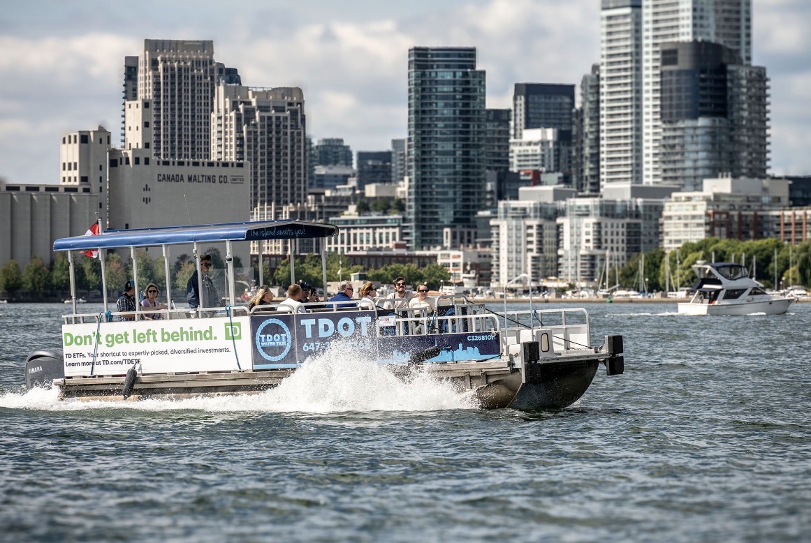 WaterfrontBIA's tweet photo. If you're visiting Toronto YOU must check out the Toronto Island Discovery Tours. 

Enjoy a 3-hour walking and boat tour of the Toronto Islands with Warren Hoselton, a Toronto island expert.

The next tour is on June 28 and starts at 10 AM

Book your spot here https://t.co/wGpceOPCCO