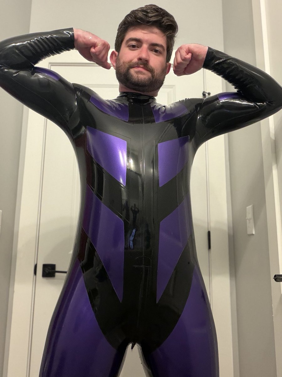 jrubber232's tweet photo. 💜💜 A new rubber superhero has entered the villa 💜💜 https://t.co/NzO1wIMVu3