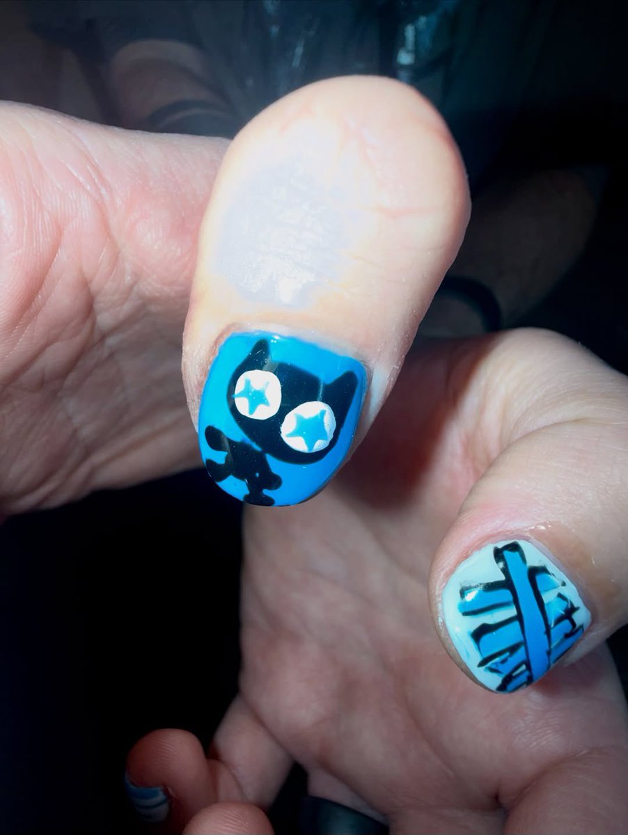 The5SOSYears's tweet photo. Michael’s incredible nail tech posted ★

☆ mishathenailien on IG ☆

“@5SOS everyone’s a star world tour NA leg startedddd here’s @Michael5SOS’s nails as seen in NYC and the EAS music videooo. this one’s my personal fav so far ✌️😎🌟🌟🌟🌟” https://t.co/VHjqbTBOlQ